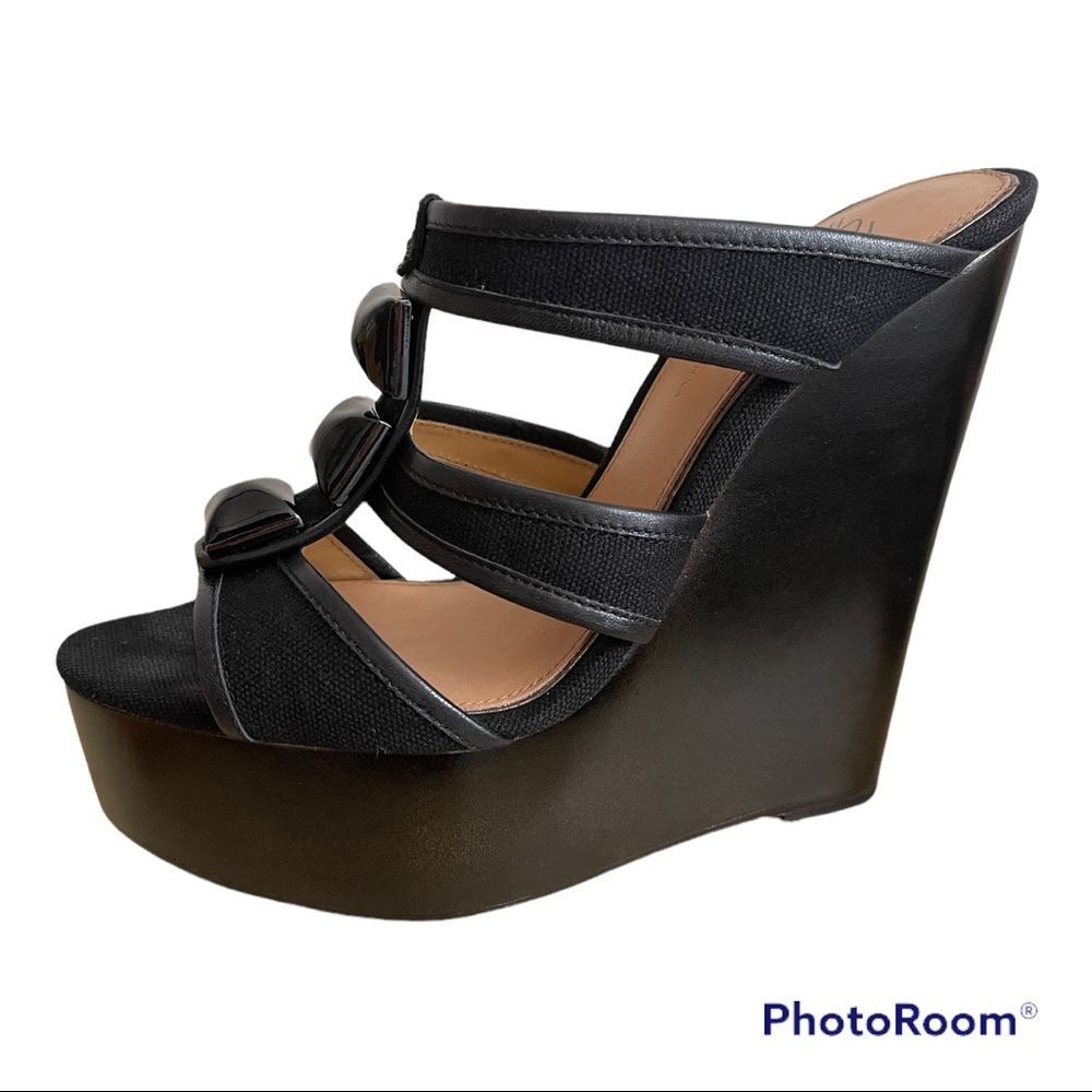 Mark & James Badgley Mischka Rosana Wooden Wedges 7